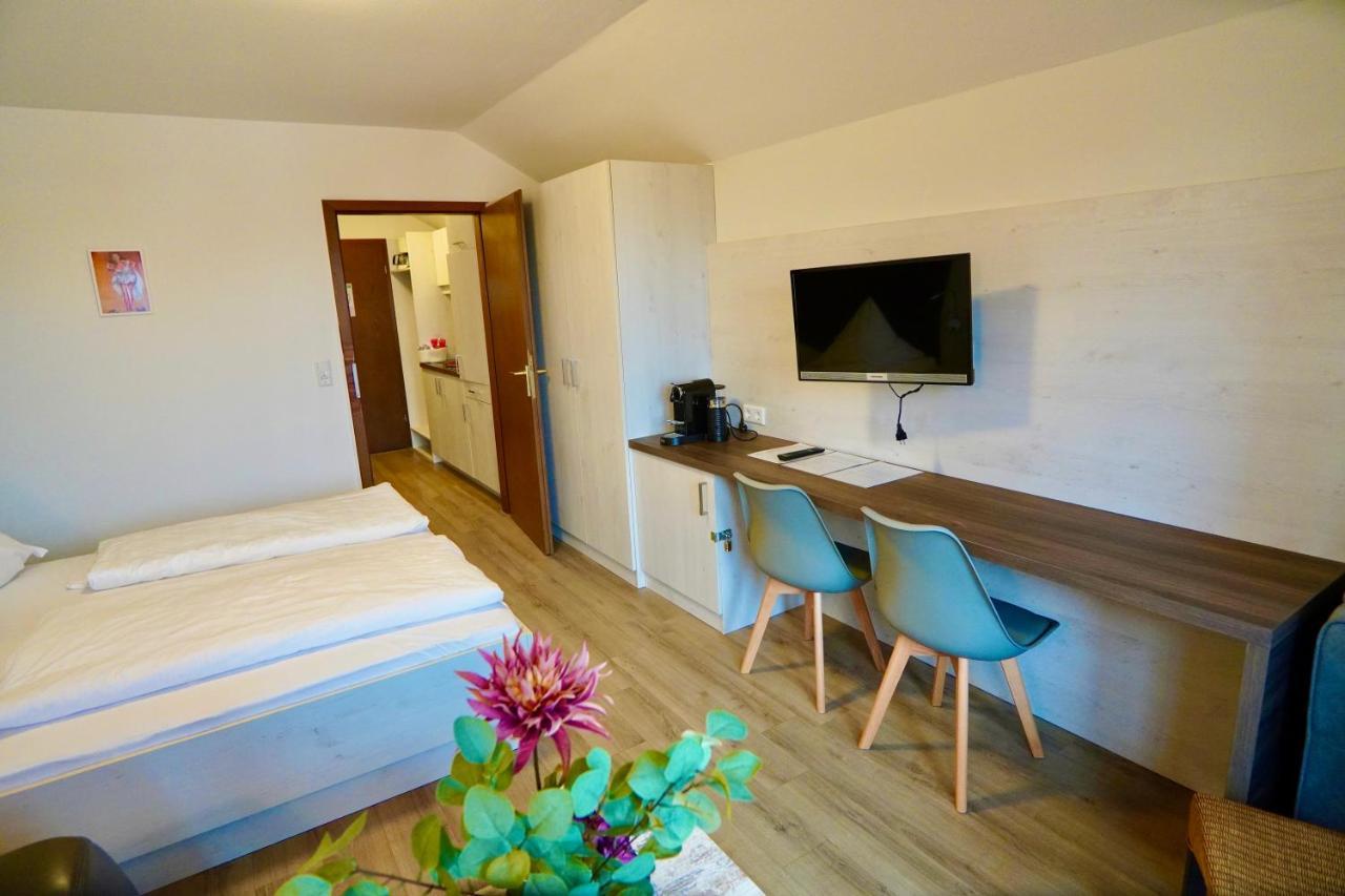 Hallelujah - Wunderschoenes Und Gepflegtes Apartment Mit Bademantelgang Zur Therme Bad Griesbach  Exterior foto